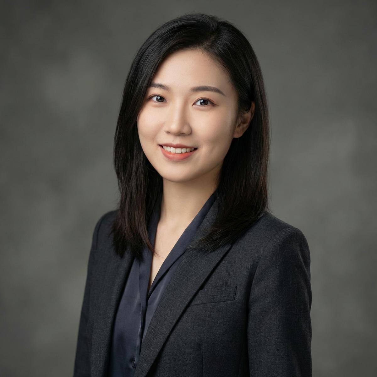 会议室偷情制片人林雨萱